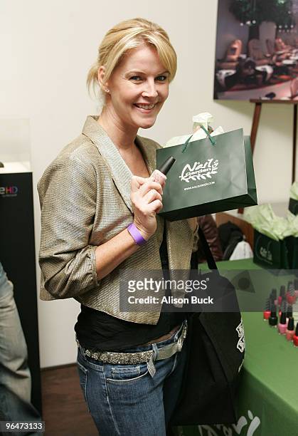 Actress Maeve Quinlan poses at the Kari Feinstein Golden Globes Style Lounge at Zune LA on January 15, 2010 in Los Angeles, California.