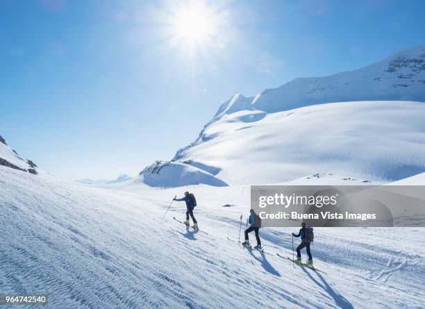 skiers on a snowy slope - zermatt stock pictures, royalty-free photos & images