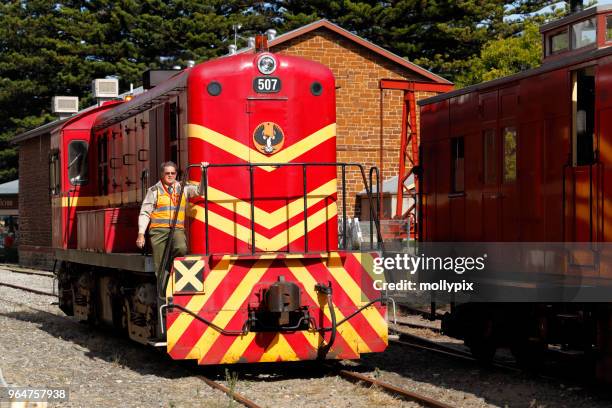 australia engine locomotive rail tourism shunting - mollypix stock pictures, royalty-free photos & images