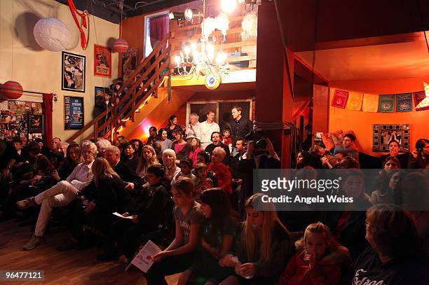 General view of atmosphere at the 'Hands For Haiti' acoustic cirque show to benefit Doctors Without Borders at Le Studio Theater Space on February 6,...