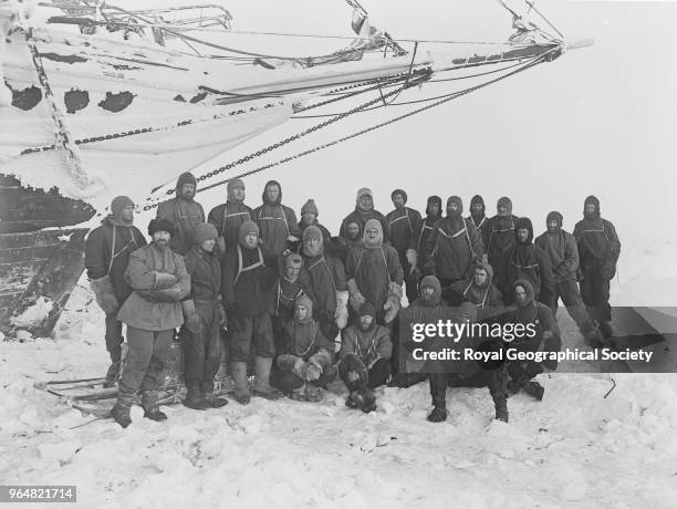 The crew of the 'Endurance' on the ice, Antarctica, 1914. Imperial Trans-Antarctic Expedition 1914-1916 .