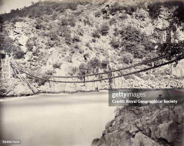 Indian Rope Bridge 328 Rope Bridge Cliff Stock Photos, High-Res Pictures, and Images ...