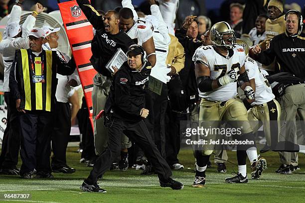 Head coach Sean Payton of the New Orleans Saints reacts late in the fourth quarter against the Indianapolis Colts during Super Bowl XLIV on February...