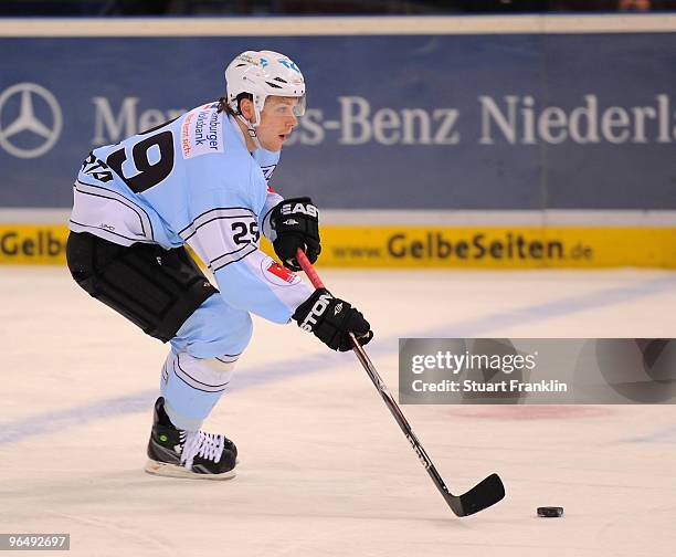 Alexander Barta of Hamburg in action during the DEL match between Hamburg Freezers and Frankfurt Lions at the Color Line Arena on February 5, 2010 in...