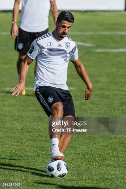 Sami Khedira of Germany controls the ball during the Southern Tyrol Training Camp day three on May 25, 2018 in Eppan, Italy.