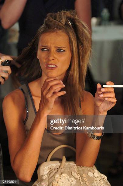 Carmen Kass backstage at Marc Jacobs Spring 2006