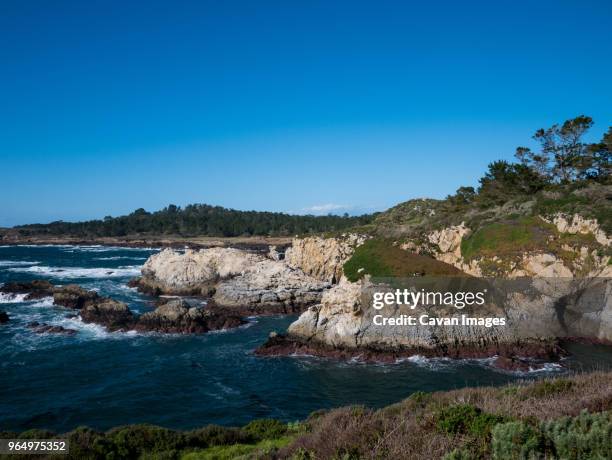 idyllic view of sea against sky at point lobos - reserva animal estatal imagens e fotografias de stock