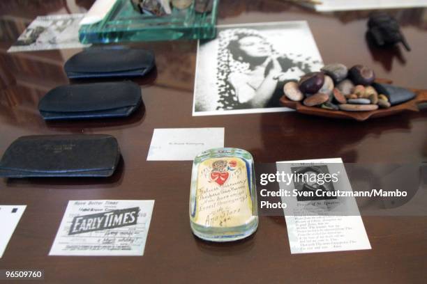 Photos and office utilities on a desk, in the Ernest Hemingway�s house at the Finca Vigia, on November 11, 2002 in Havana, Cuba. The Hemingway Finca...