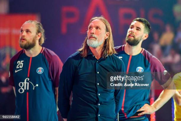 Henrik Mollgaard, head coach Staffan Olsson and Luka Karabatic of Psg during the Lidl Starligue match between Paris Saint Germain and Chambery at...