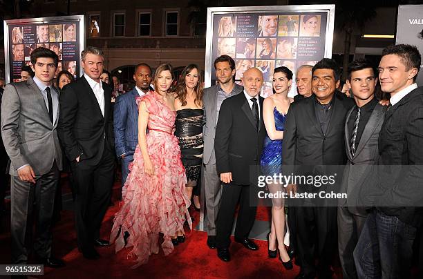 Actors Carter Jenkins, Eric Dane, Jamie Foxx, Jessica Biel, Jennifer Garner, Bradley Cooper, Hector Elizondo, Anne Hathaway, Director Garry Marshall,...