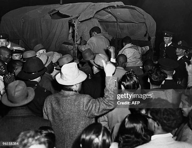 Militants, in which John Beaver Marks, are arrested, in June 1952 in Johannesburg, accused of having taken part in the civil disobedience campaign....