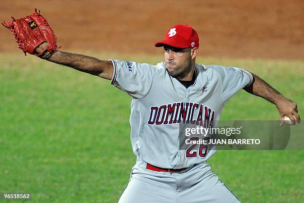 Raul Valdez of Leoenes del Escojido of the Dominican Republic pitches during a Caribbean Series baseball match against Leones del Caracas of...