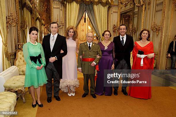 Actress Guadalupe Lancho, Jose Sanchez, Cristina Pena, Francisco Vidal, Luisa Gavasa, Jose Luis Garcia Perez and Fiorella Faltoyano attend Alfonso de...