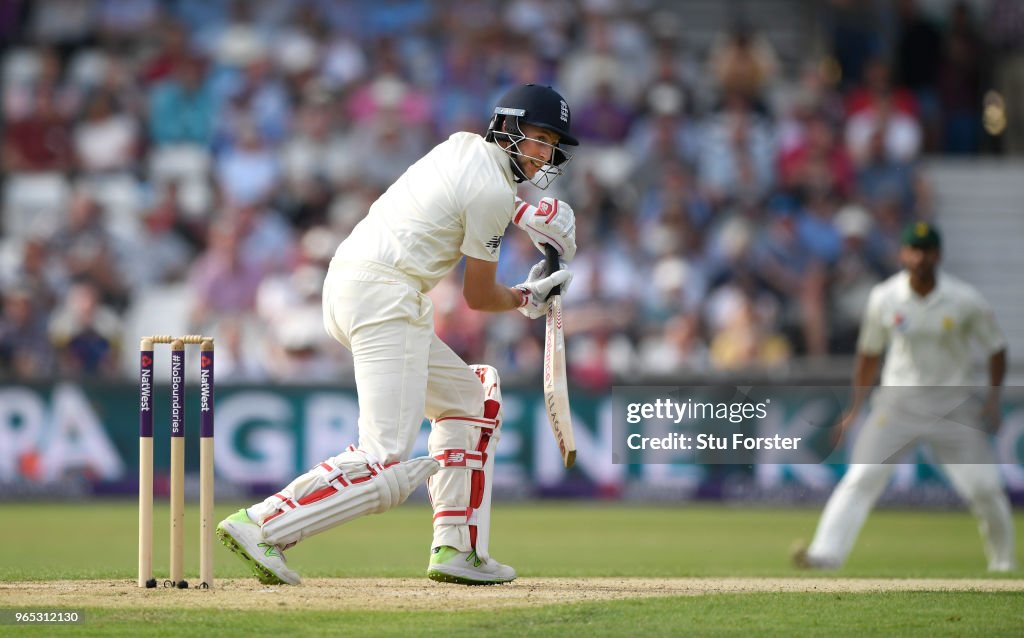 England v Pakistan: 2nd Test - Day One