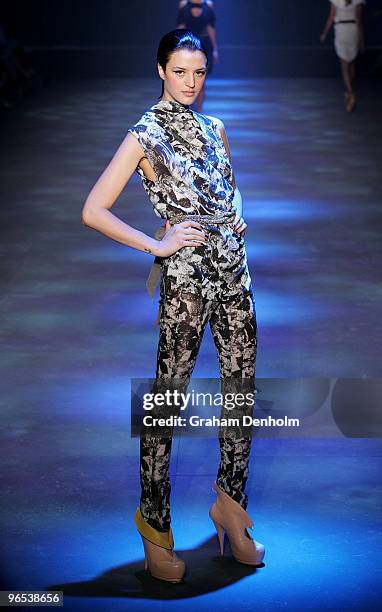 Wiley Williams Model Willow Model Photos and Premium High Res Pictures - Getty Images