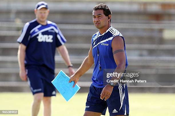 Head coach Pat Lam looks on during a Blues Super 14 training session at Unitec on February 10, 2010 in Auckland, New Zealand.