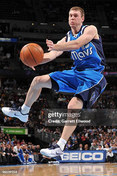 Matt Carroll the Dallas Mavericks goes to the basket against the Denver Nuggets on February 9, 2010 at the Pepsi Center in Denver, Colorado. NOTE TO...