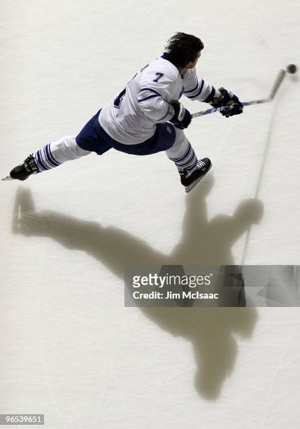 Garnet Exelby of the Toronto Maple Leafs warms up before playing against the New Jersey Devils at the Prudential Center on February 5, 2010 in...