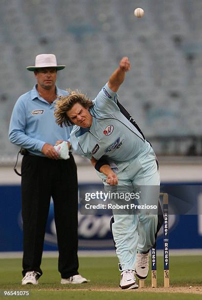 Nathan Bracken of the Blues bowls during the Ford Ranger Cup match between the Victorian Bushrangers and the New South Wales Blues at Melbourne...