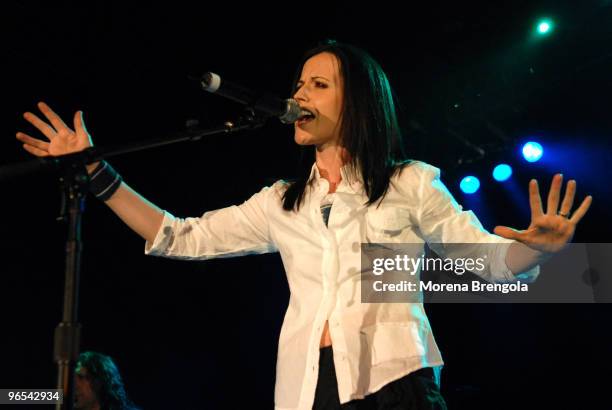 Dolores O' Riordan performs at the Alcatraz club on May 31, 2007 in Milan, Italy.