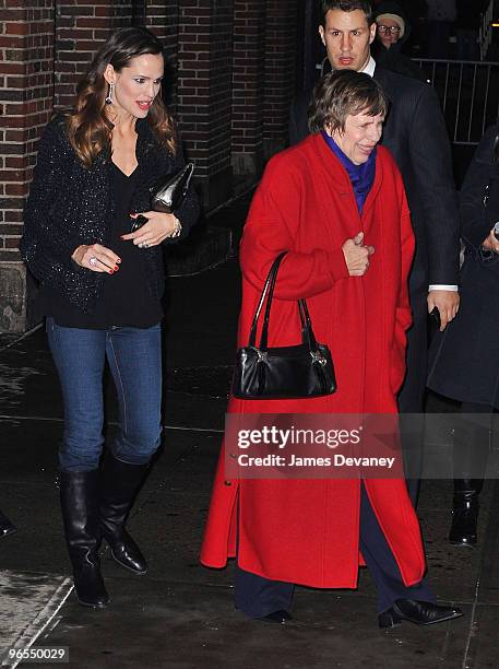 Jennifer Garner and her mother Pat Garner leave the "Late Show With David Letterman" at the Ed Sullivan Theater on February 9, 2010 in New York City.