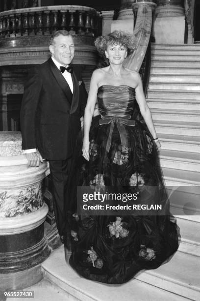 Le chef d'orchestre Georges Prêtre et la journaliste Ève Ruggiéri à l'Opéra de paris le 14 septembre 1987, France.