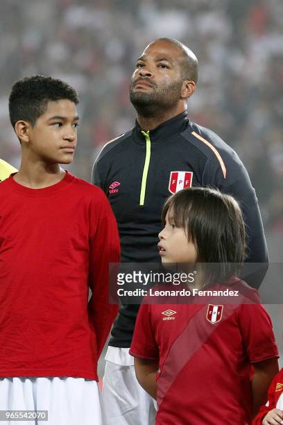 Alberto Rodriguez of Peru looks on prior the international friendly match between Peru and Scotland at Estadio Nacional de Lima on May 29, 2018 in...