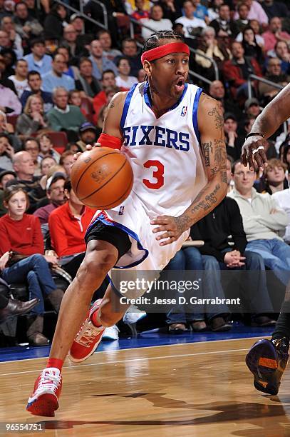 Allen Iverson of the Philadelphia 76ers drives against the Los Angeles Lakers during the game on January 29, 2010 at Wachovia Center in Philadelphia,...