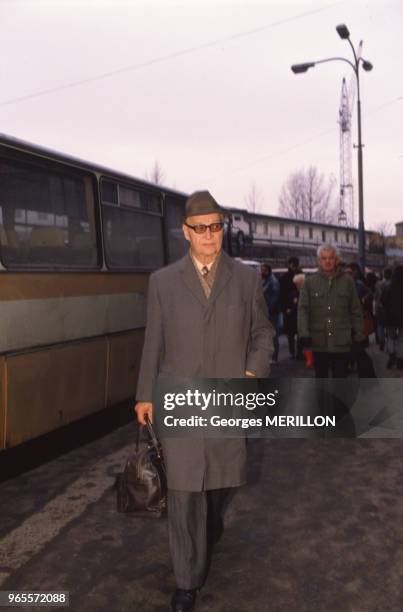 Alexander Dubcek quitte Bratislava pour se rendre à Prague lors de la Révolution de Velours le 24 novembre 1989, République tchèque.