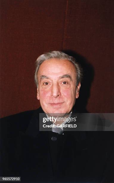 Acteur Robert Castel le 29 février 2000 à Paris, France.