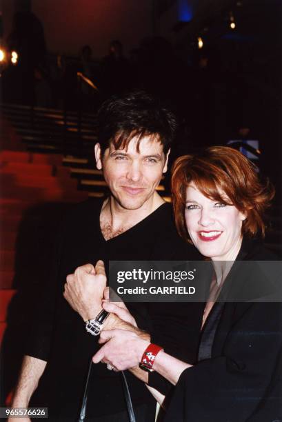 Acteur américain Michael Damian et sa femme Janeen Best invités pour les 40 ans du magazine Télé 7 Jours le 27 avril 2000 à Paris, France.