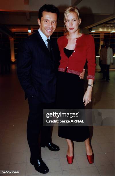 Olivier Picasso et Alice Evans le 15 octobre 1998 à Paris, France.