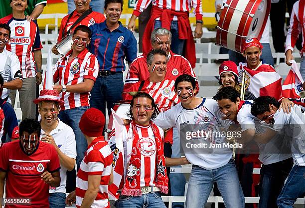 Player Javier Hernandez, Omar Esparza, Adolfo Bautista, Omar Bravo, Jonny Magallon, Hector Reynoso, President Jorge Vergara and Sports president...