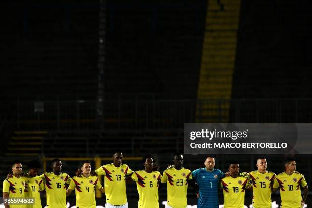 Colombia national team pays tribute to Alejandro Penaranda during the international friendly football match between Egypt and Colombia at "Atleti...