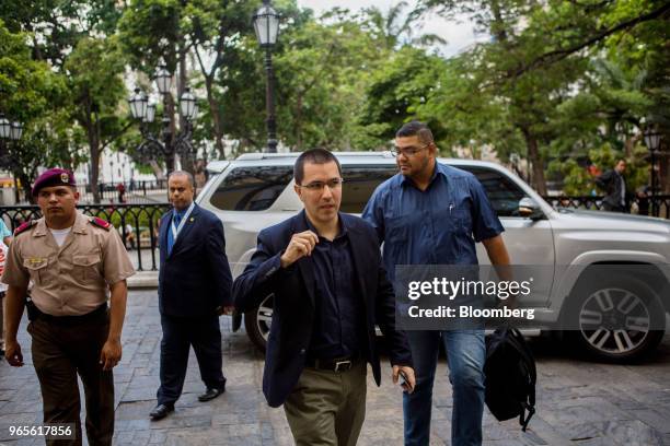 Jorge Arreaza, Venezuela's foreign affairs minister, center, arrives at the chancellery in Caracas, Venezuela, on Friday, June 1, 2018. Venezuelan...