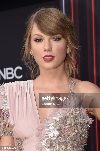 Red Carpet Arrivals -- 2018 BBMA's at the MGM Grand, Las Vegas, Nevada -- Pictured: Taylor Swift --