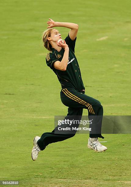 Ellyse Perry of Australia bowls during the Second Women's One Day International match between the Australian Southern Stars and the New Zealand...