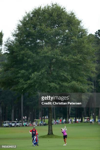 Stacy Lewis plays her third shot on the sixth hole during the second round of the 2018 U.S. Women's Open at Shoal Creek on June 1, 2018 in Shoal...