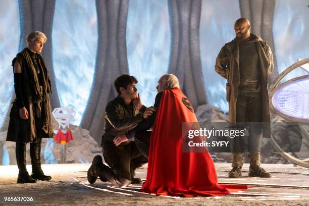 The Phantom Zone" Episode 110 -- Pictured: Wallis Day as Nyssa-Vex, Cameron Cuffe as Seg-El, Ian McElhinney as Val-El, Colin Salmon as General Zod --