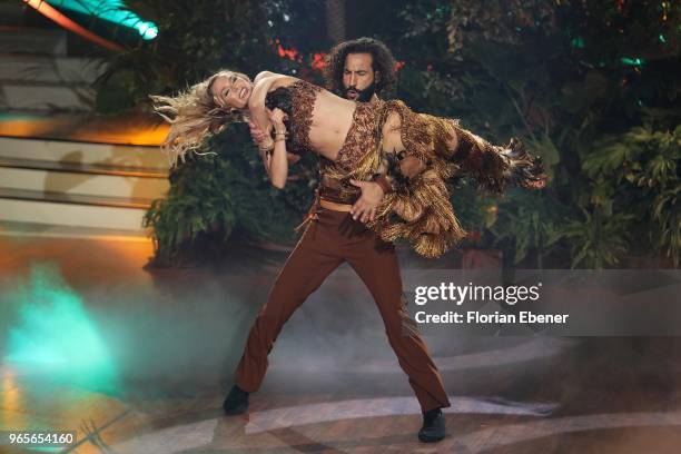 Julia Dietze and Massimo Sinató during the semi finals of the 11th season of the television competition 'Let's Dance' on June 1, 2018 in Cologne,...