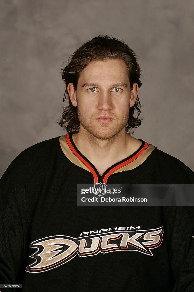 Edmonton Oilers v Anaheim Ducks