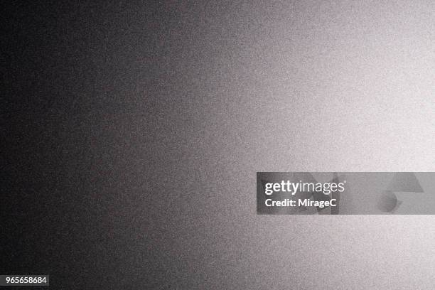 side lit matte metallic texture - hoja de aluminio fotografías e imágenes de stock
