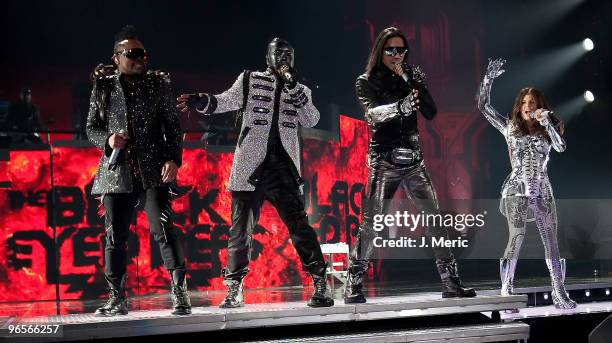 Apl.de.ap, Will.i.am, Taboo and Fergie of the Black Eyed Peas perform during a concert at the St. Pete Times Forum on February 10, 2010 in Tampa,...