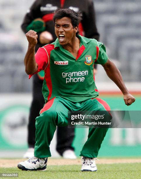 Rubel Hossain of Bangladesh celebrates bowling Brendon McCullum of New Zealand during the third One Day International match between the New Zealand...