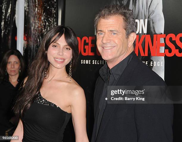 Actor/director Mel Gibson and Oksana Grigorieva arrive at the Los Angeles Premiere "Edge Of Darkness" at Grauman's Chinese Theatre on January 26,...