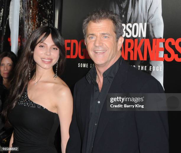 Actor/director Mel Gibson and Oksana Grigorieva arrive at the Los Angeles Premiere "Edge Of Darkness" at Grauman's Chinese Theatre on January 26,...
