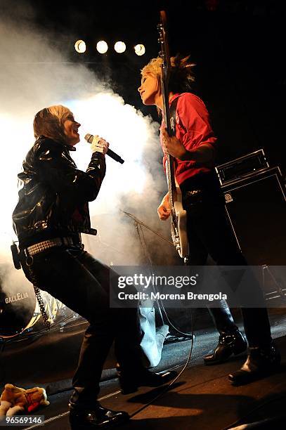 Strify and Kiro of Cinema Bizarre perform at the Alcatraz club on October 01, 2008 in Milan, Italy.