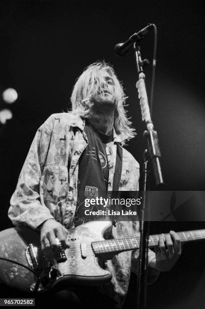 Kurt Cobain of Nirvana performs on November 9, 1993 in Bethlehem, Pennsylvania.