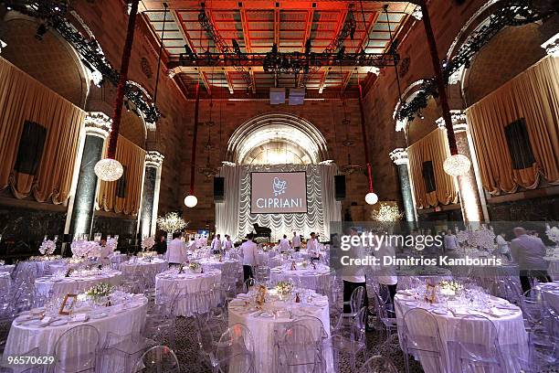 General view of atmosphere at the amfAR New York Gala To Kick Off Fall 2010 Fashion Week at Cipriani 42nd Street on February 10, 2010 in New York,...