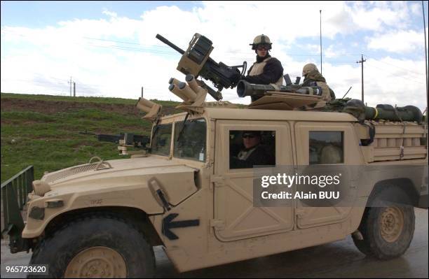 Suleimanieh, Iraqi Kurdistan. US convoy on its way to Halabja.